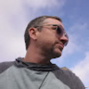 Meet your Posher, Marc